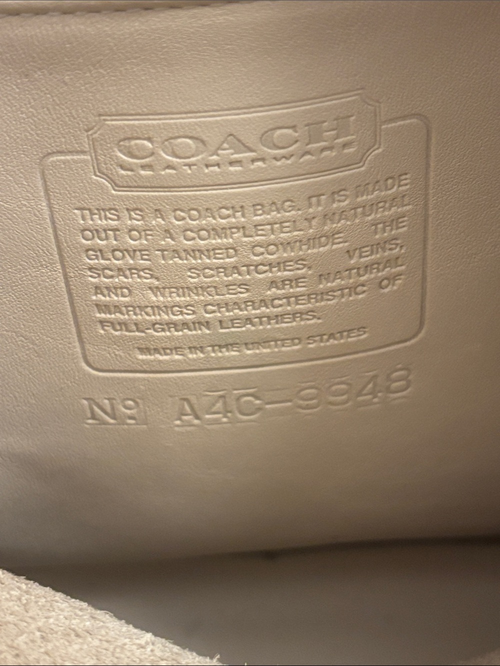 Coach Vintage Canterbury Classic Neutral Leather Crossbody Bag - Cream - Picture 8 of 8
